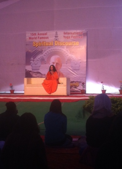 Uluslararsı Yoga Festivali 2014-Sadhvi Bhagawati Saraswati spiritual talk
